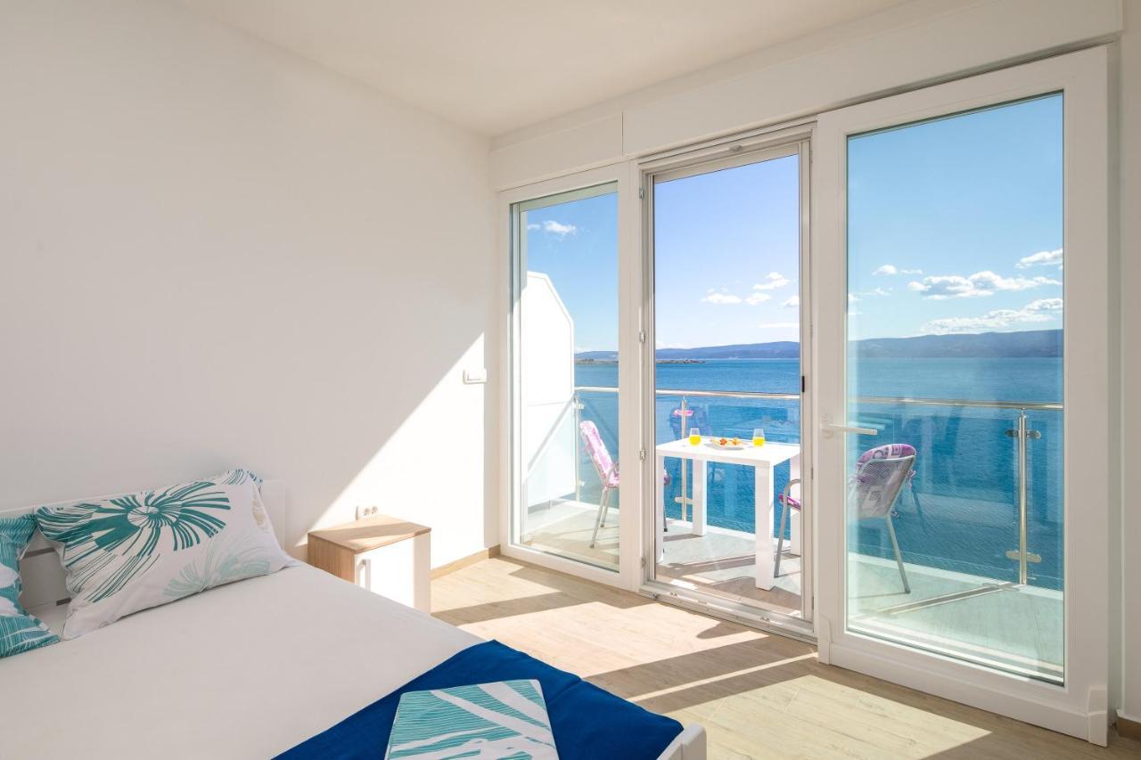 Absolute Beach Holidays Lejlighed Dugi Rat Eksteriør billede