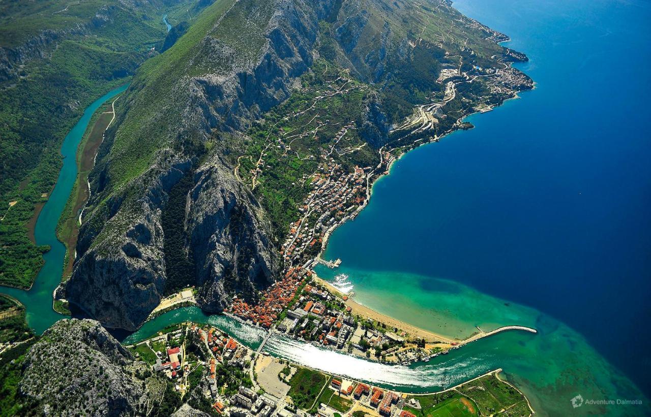 Absolute Beach Holidays Lejlighed Dugi Rat Eksteriør billede